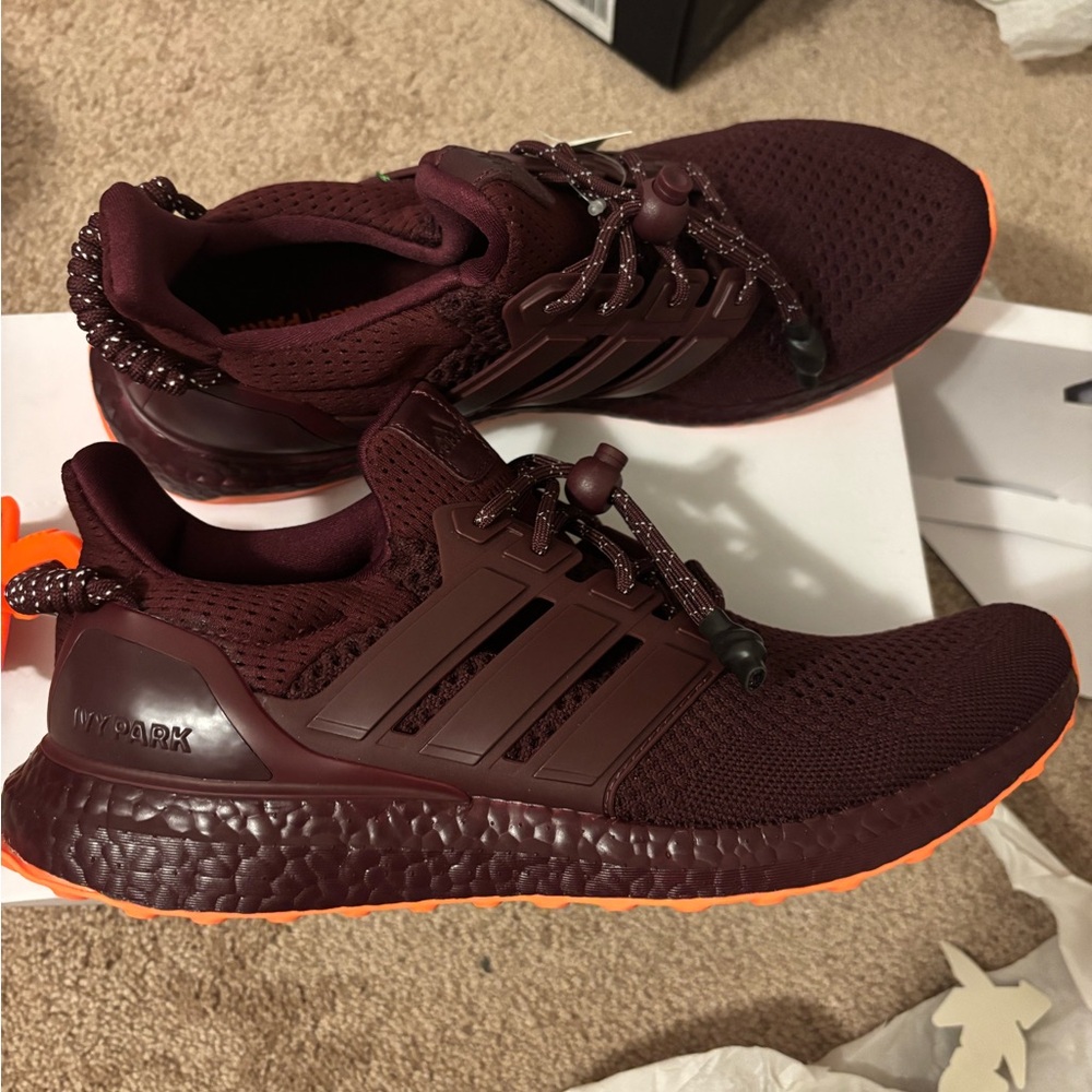 Adidas Men's Maroon Running Shoes